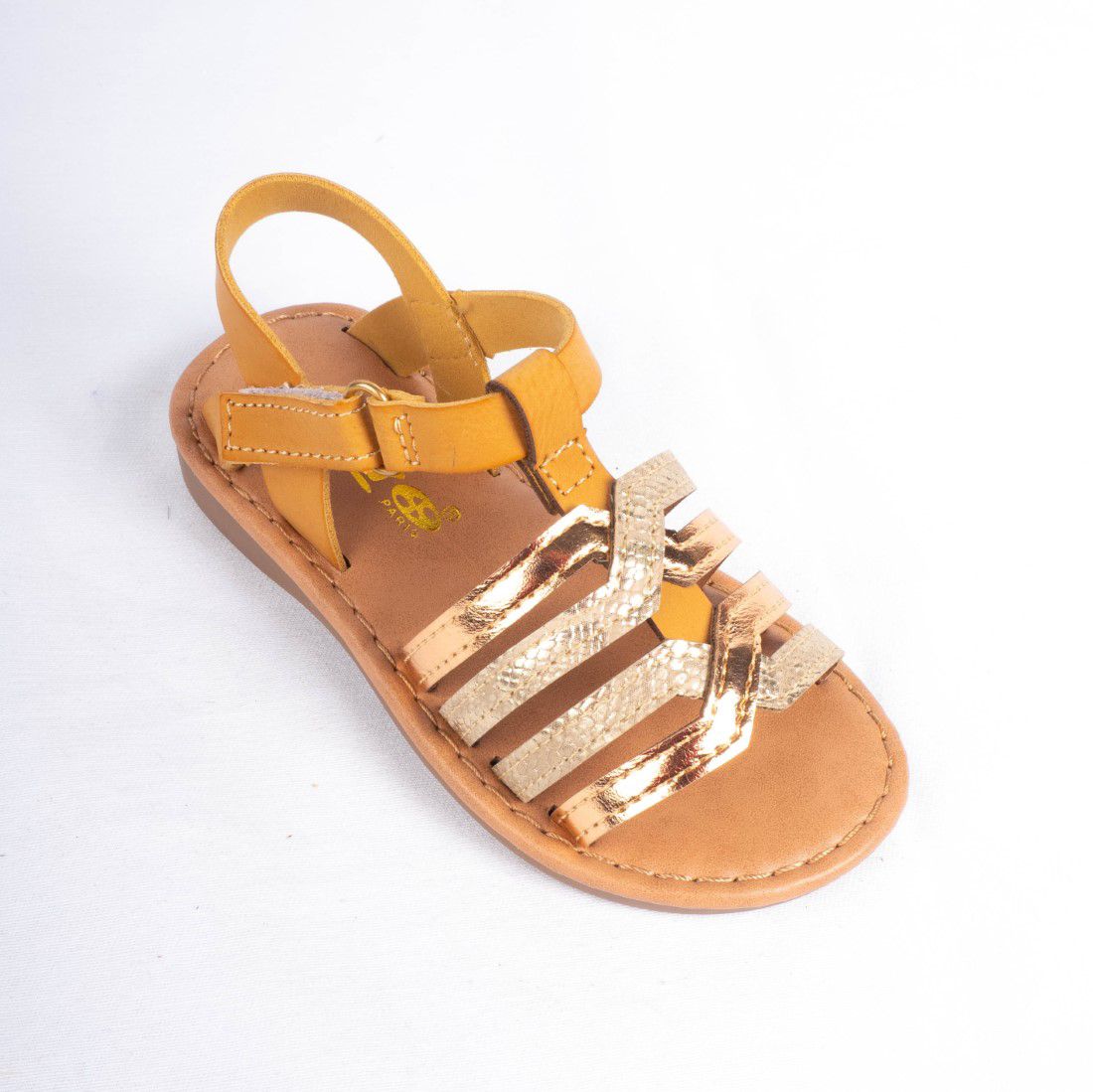 2839a5_33d3c2f0851644629103a598911ccff5mv2.jpg Chaussure fille – Image 1