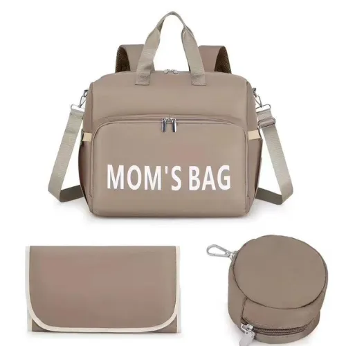 Sac mommy bag gris, spacieux et pratique, idéal pour les sorties avec bébé.