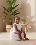 Pot de chambre simple blanc pour bébé, hygiénique et pratique pour l'apprentissage de la propreté.