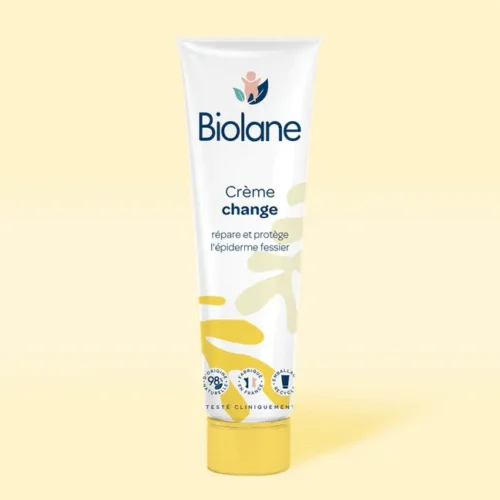 Crème de change Biolane pour bébé, soin protecteur et apaisant pour le siège.