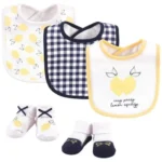 Bavoir chaussette bébé mignon, imperméable et ajustable, idéal pour les repas et la diversification alimentaire.