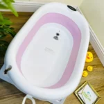 Bassine pliable bébé, baignoire portable pour enfant, compacte et pratique pour le bain.