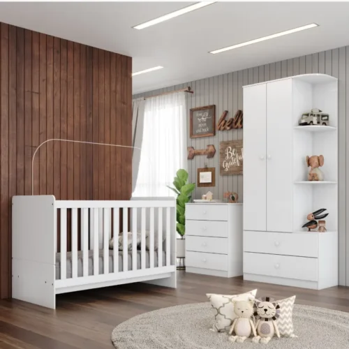 Chambre à coucher bébé complète : lit, armoire, commode. Mobilier confortable et sécurisé.