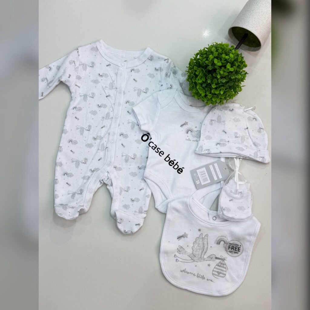 Ensemble grenouillére 5pcs by baby