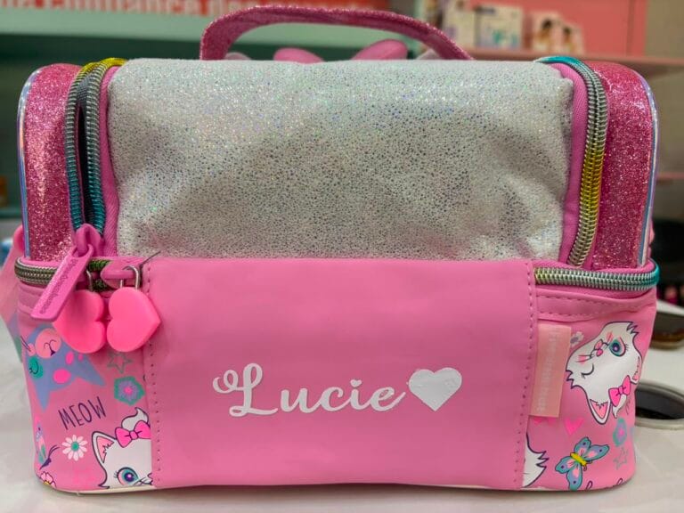 Sac isotherme rose personnalisé avec le prénom Lucie